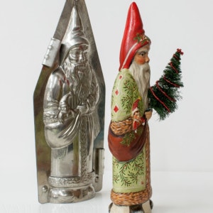 Green Vine Father Christmas with Mould