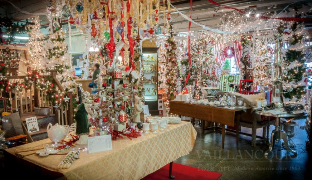 Vaillancourt Folk Art's 2014 Decorations: A Season To Celebrate