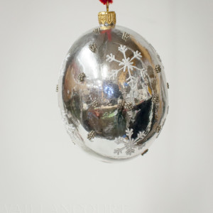 Jingle Balls™ Silver Snowman with Shovel