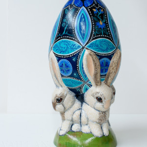 "Six Butterflies" Bunnies with Egg