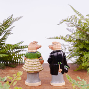 Irish Pig Couple