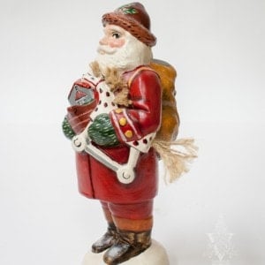 Santa Holding Colonial Williamsburg Toys