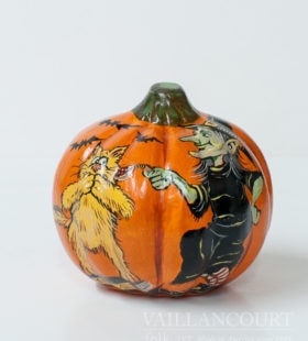 One of the 2016 assorted designs.