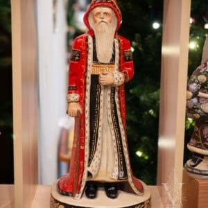 Window Display Father Christmas with Brushstrokes