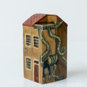 Haunted Village � Building #4 (Assorted)
