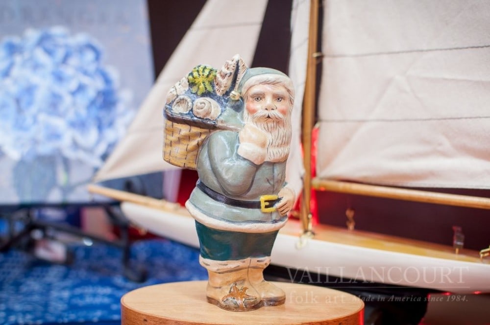 New Nantucket Santa Added To Collection: Nantucket Shell Seeker Santa, VFA Nr. 17019