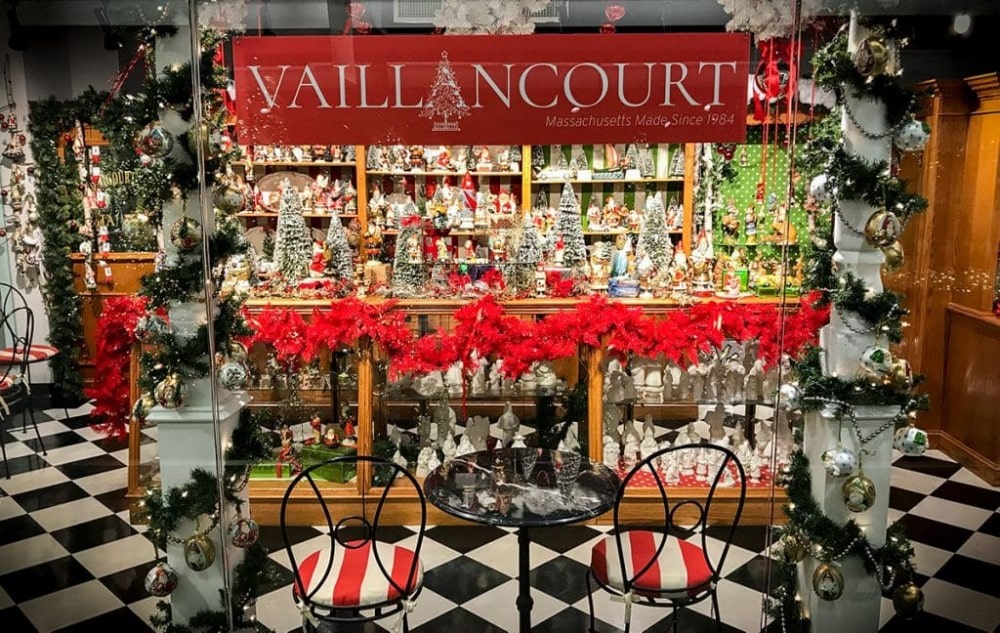 Vaillancourt reveals their new logo to wholesale accounts at their Atlanta, GA showroom during the January market.