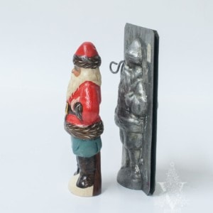 Santa with Striped Mittens (Original with Mould)