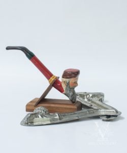 Father Christmas Pipe with Wooden Stand (Original with Mould)