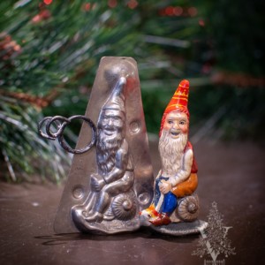 Father Christmas on Snail (Original with Mould)