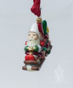 Three Gnomes on Sled Glimmer
