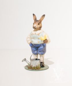 MAROLIN Rabbit with Watering Can and Flower