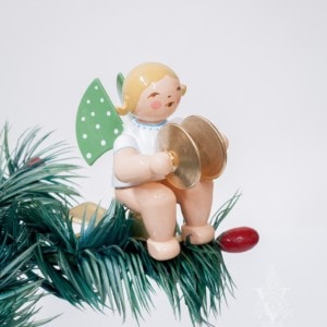 Angel with Cymbals, on Clip