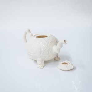 Classical Christmas Individual Teapot