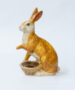 Classic Rabbit with Paw out