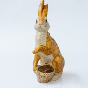 Classic Rabbit with Paw out