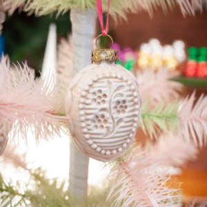 MAROLIN Egg Ornaments (Set of 5)