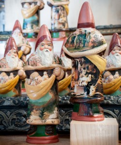 Peaceable Kingdom Santa