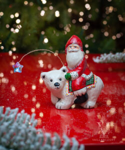 36th Starlight Santa Leading Polar Bear