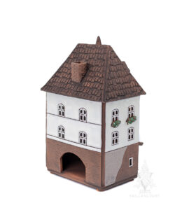 Keramik White House with Red Accents