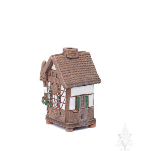 Sm Tudor With  Tower