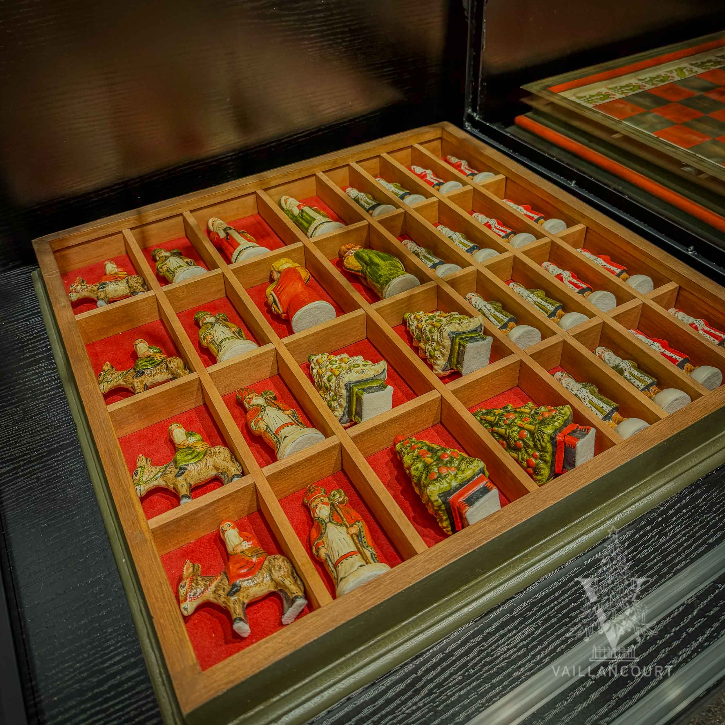 Secret Vault - Vaillancourt Folk Art