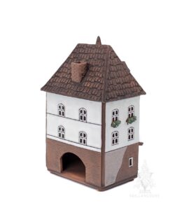 Keramik White House with Red Accents